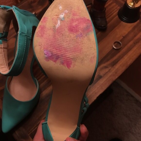 Heels - Picture 3 of 3